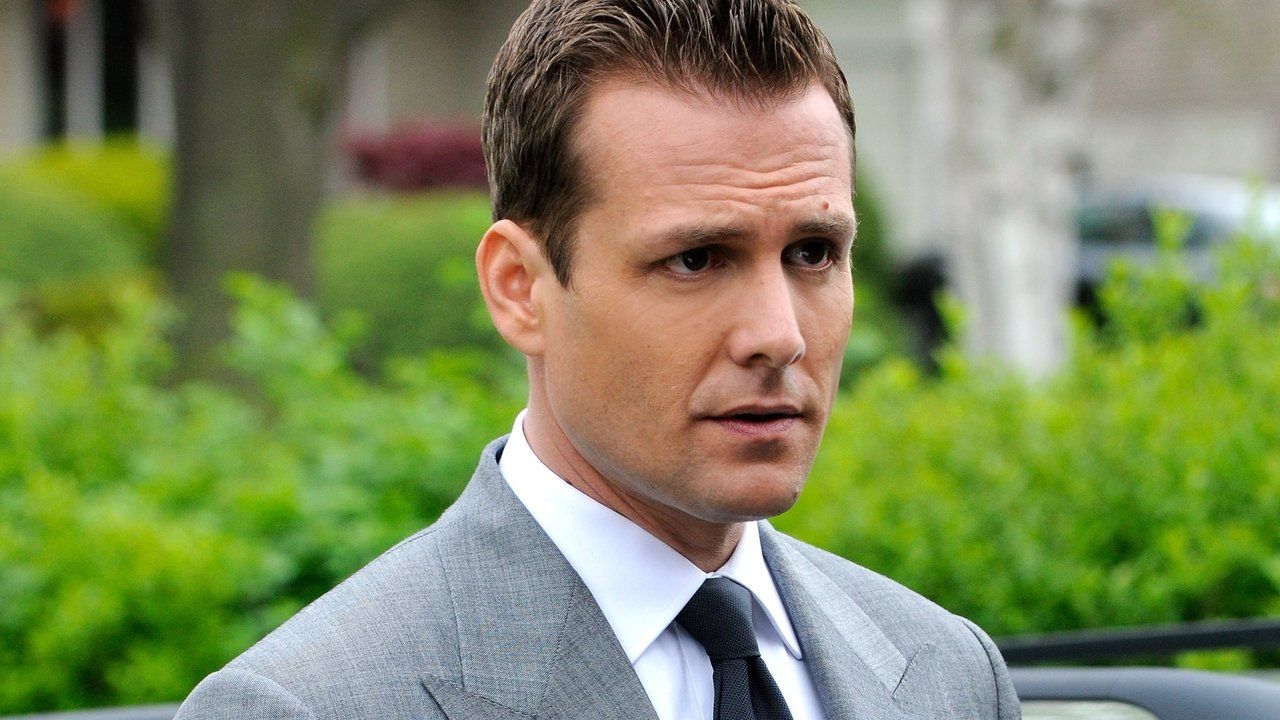 W garniturach {se_code} - Vider